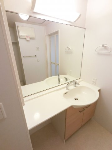 【独立洗面台】