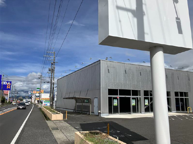 東近江市五個荘北町屋町の店舗の外観