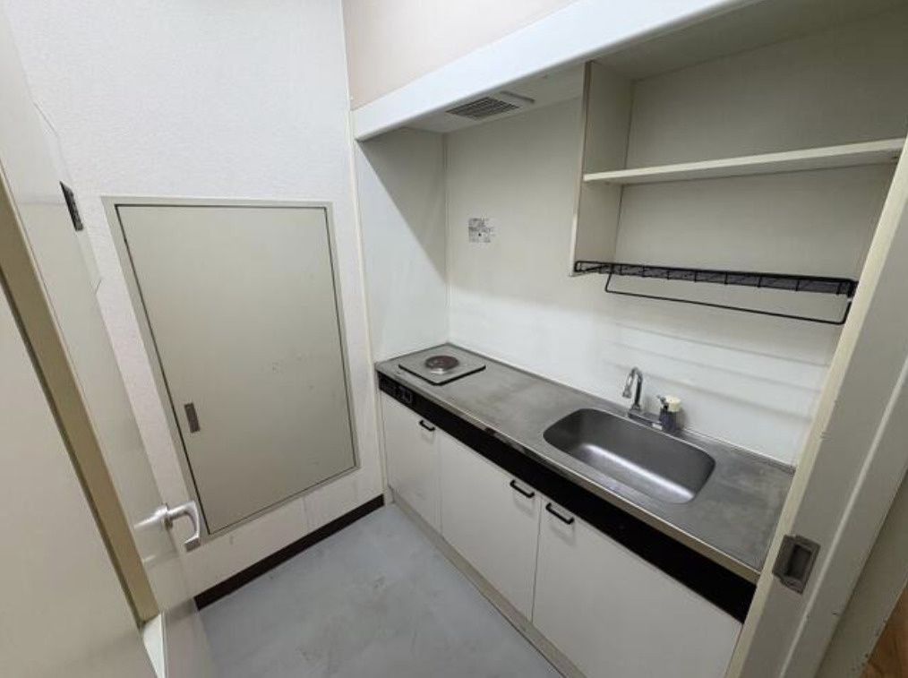 大津市浜大津４丁目の店舗一部のキッチン