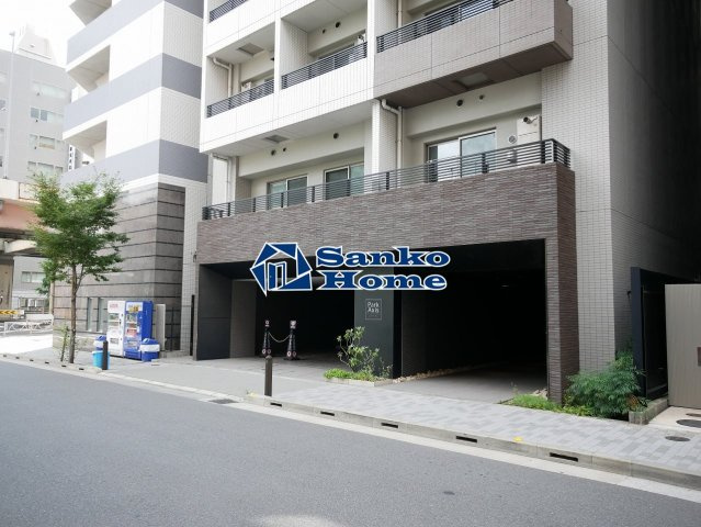 パークアクシス日本橋本町のエントランス