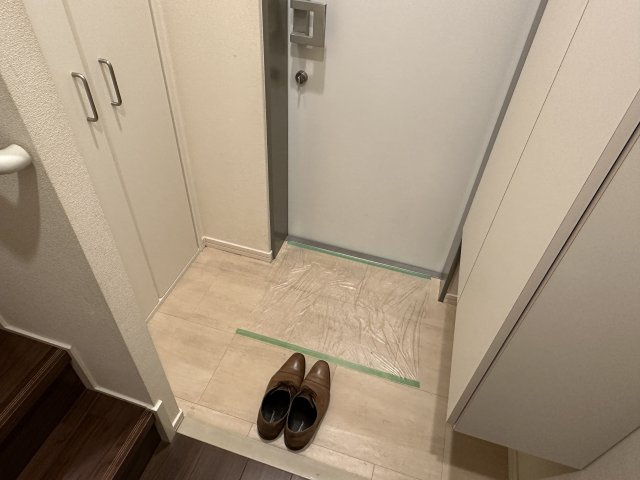 メゾン文園の玄関