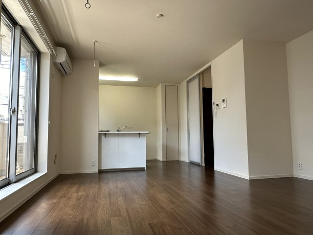 メゾン文園の居間・リビング