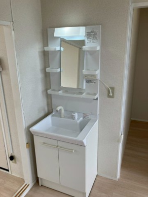 【独立洗面台】 | フォーサイト柏原CountryHouse