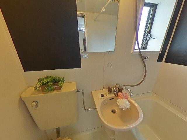 五香ビレッジの洗面所