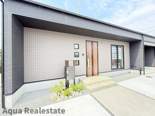 オール電化デザイナーズハウス高松市六条町④の浴室|コンパクトで使いやすいお風呂です　※同仕様モデルハウス画像