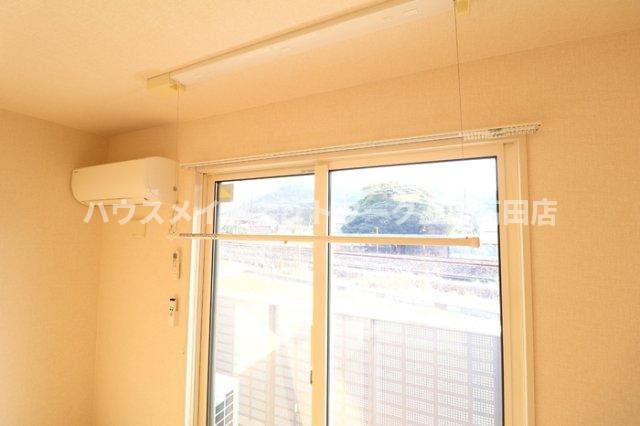 ガルリ・ポーズのその他|室内物干し（参考101号室反転タイプ）