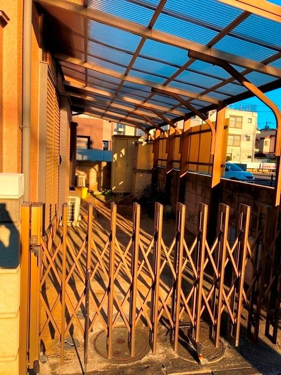 ひばりが丘北戸建の駐車場