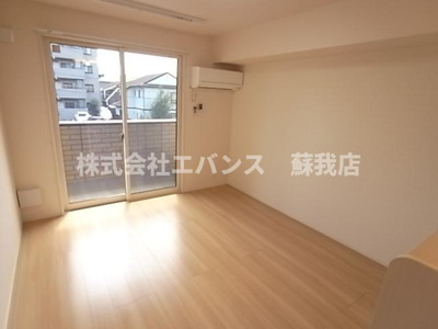 【居間・リビング】 | ラテル | ゆったり過ごせるリビングです