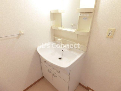 【洗面所】 | プロムナードＡ | 朝の支度もスムーズな独立洗面台。