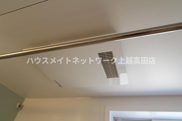 葵 Ｂのその他|浴室乾燥機（参考201号室反転室内写真）
