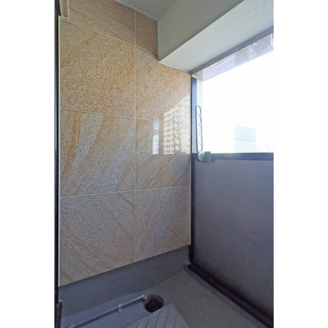 SERENiTE-04のバルコニー