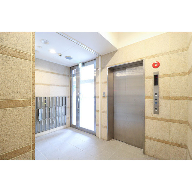 SERENiTE-04の居間・リビング