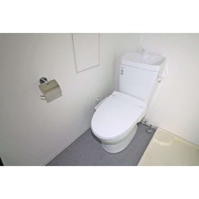 SERENiTE-04のトイレ