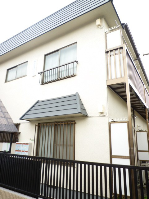 第五日向ハイツの外観