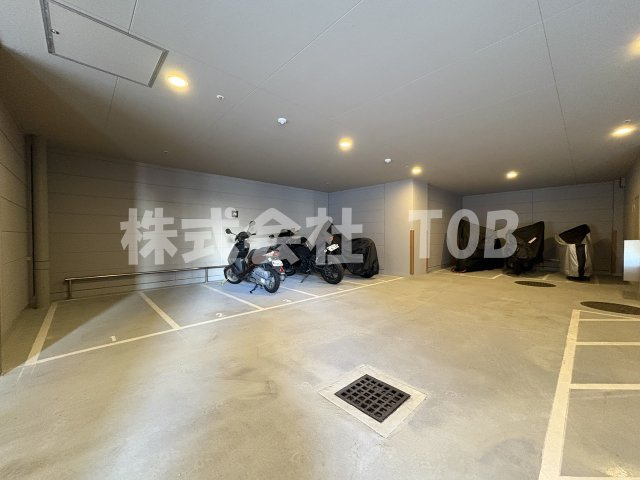 【その他】 | アトラスシティ千歳烏山グランスイート杜ノ棟 | バイク置き場