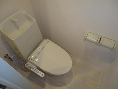 【トイレ】 | ディアフォレストⅡ | シャワー付トイレ