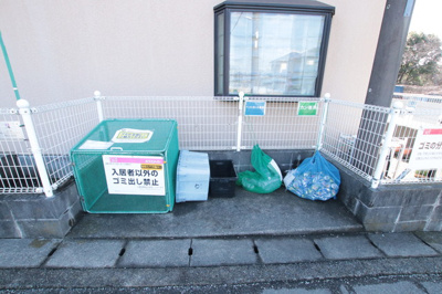敷地内ゴミ置場