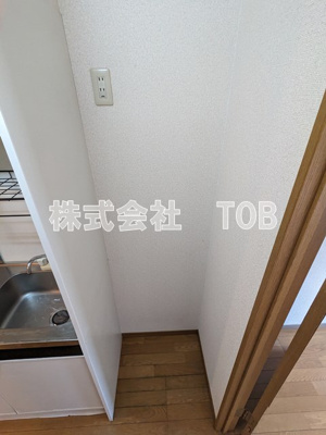 【設備】 | カディカワセⅢ | 冷蔵庫置き場