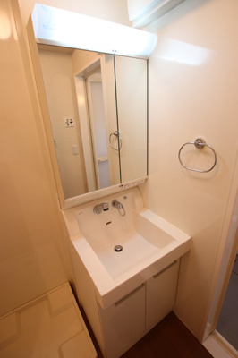 シャワー付洗面化粧台★