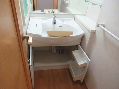 【洗面所】 | ルミエール池袋要町 | 洗面台　※前回募集時2019年2月撮影の写真