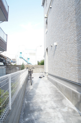 リブリ・リヴァージュのその他