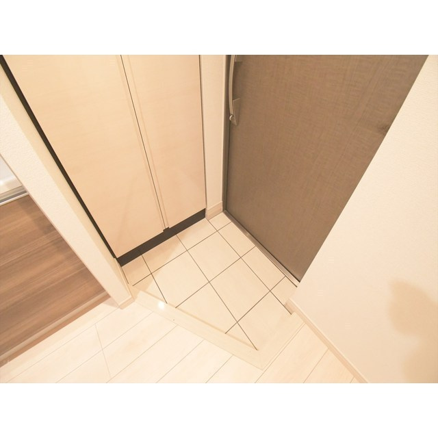 クオリタス水天宮前の玄関