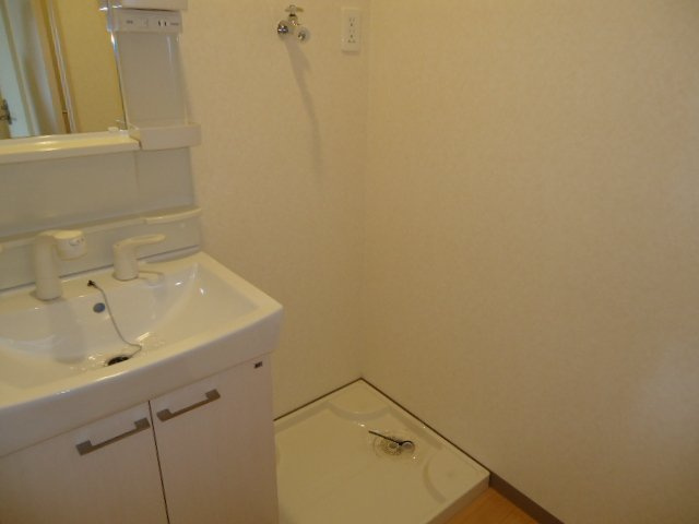 アールヴェイラDのその他|洗濯機置場