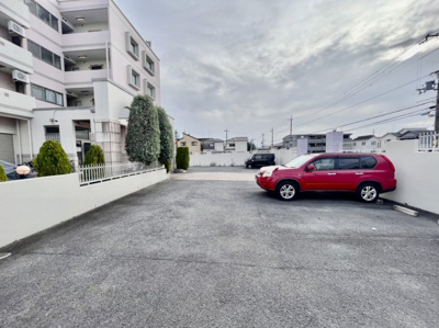 【駐車場】 | Flora S.E 12th