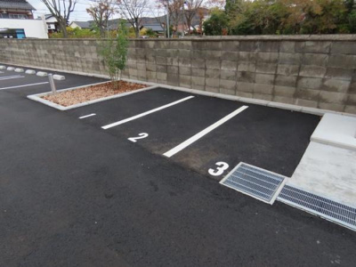【駐車場】 | グレースコート