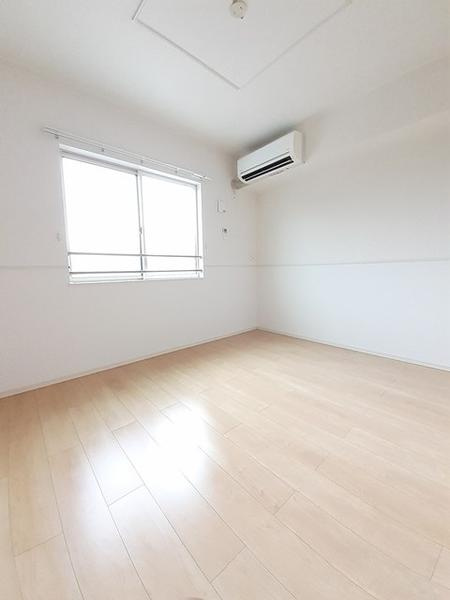 クレメント　Ａの洋室