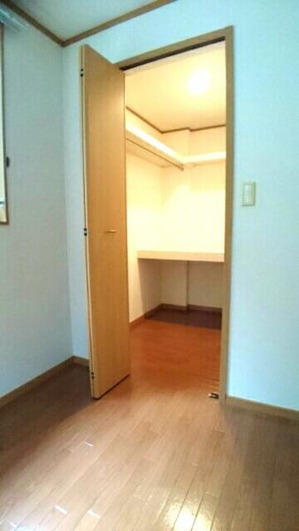 セゾン　風の収納