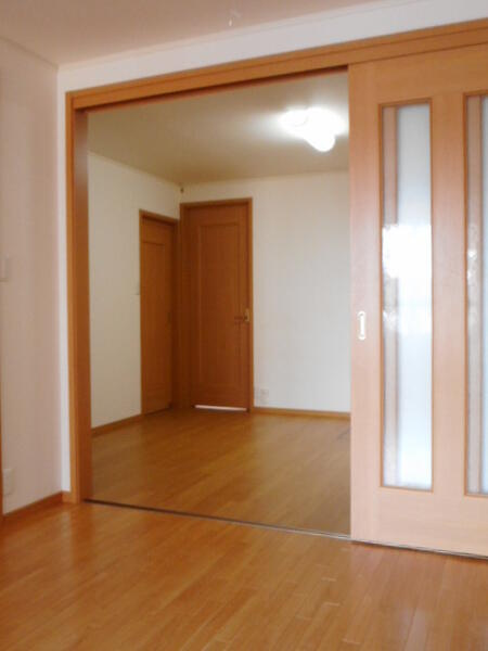 サン　ローレル２のその他