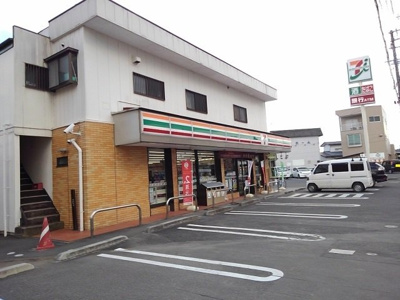 【周辺】 | ラディーチェ | セブンイレブン岡部店まで1000m