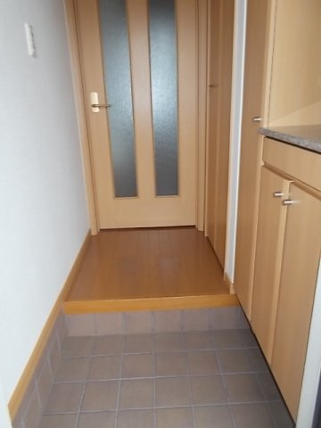 サンシャインヒルズＡの玄関