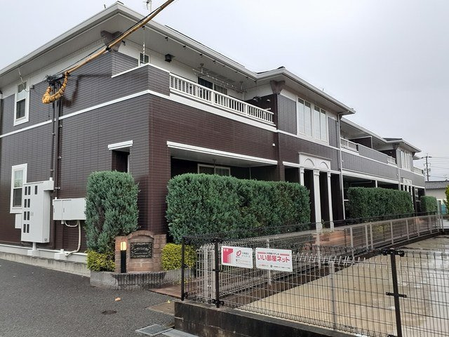 ファザム・ビュウ菊池