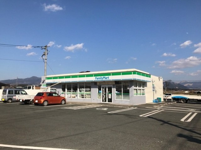 ポライトリーＢの周辺|ファミリーマート大津陣内店まで700m