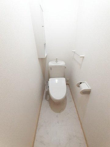 メゾンソレイユのトイレ