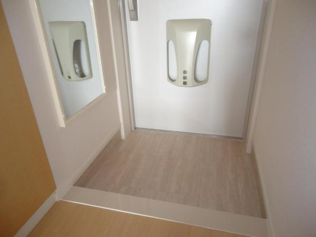 スュプレームＮの玄関|玄関（イメージ）