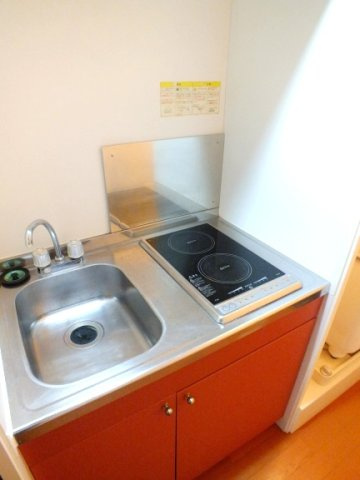 レオパレスコンフォール　白旗のキッチン|2口コンロ付き