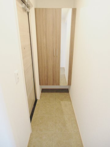 フィオーレ府中本町の玄関