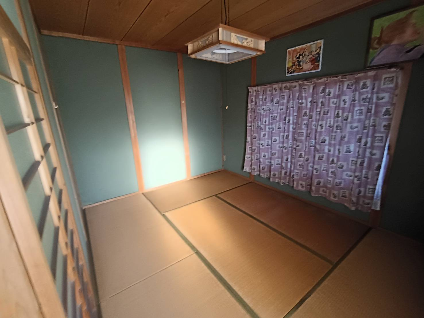 西条市周布348-6の和室