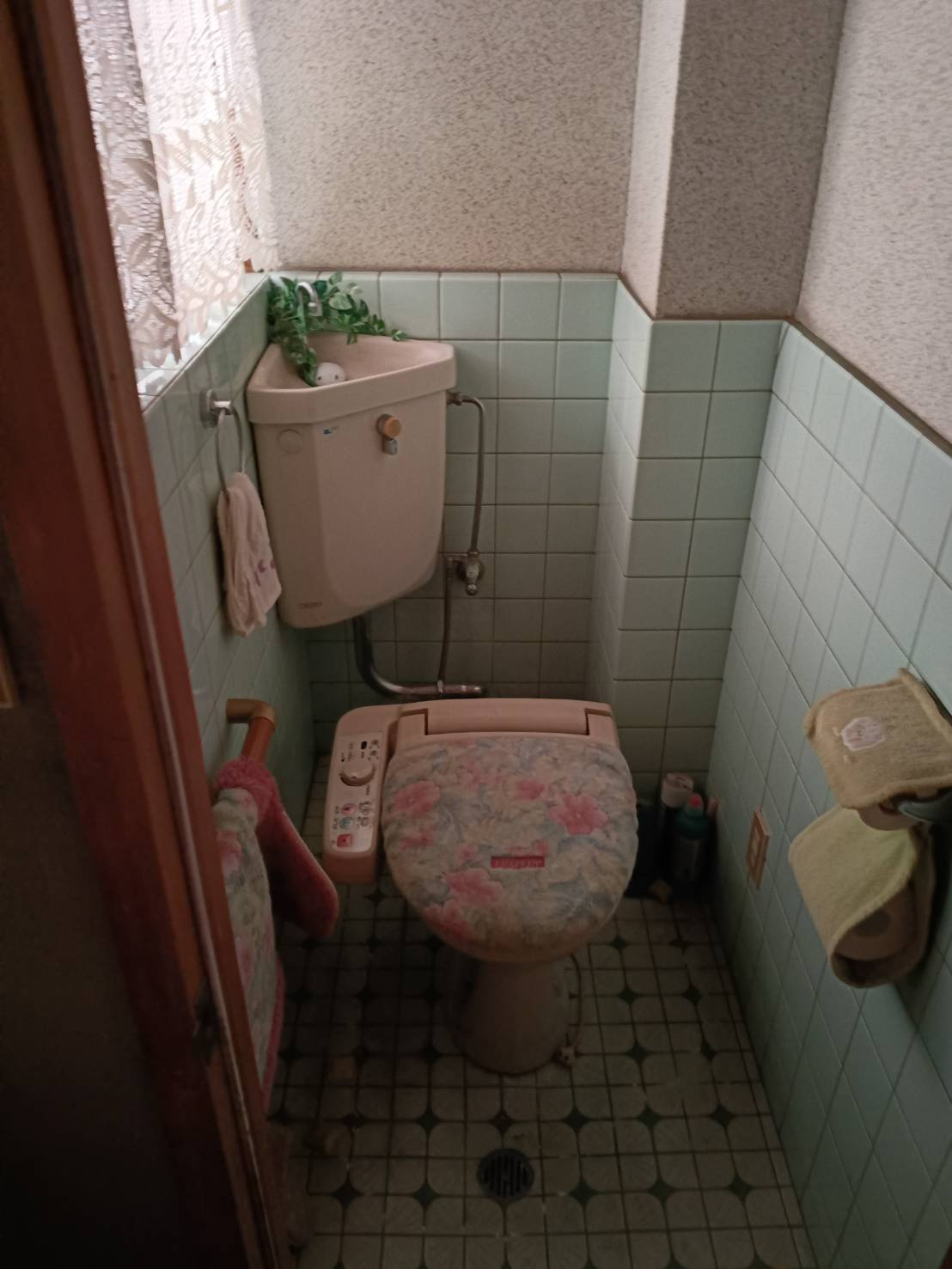 西条市周布348-6のトイレ