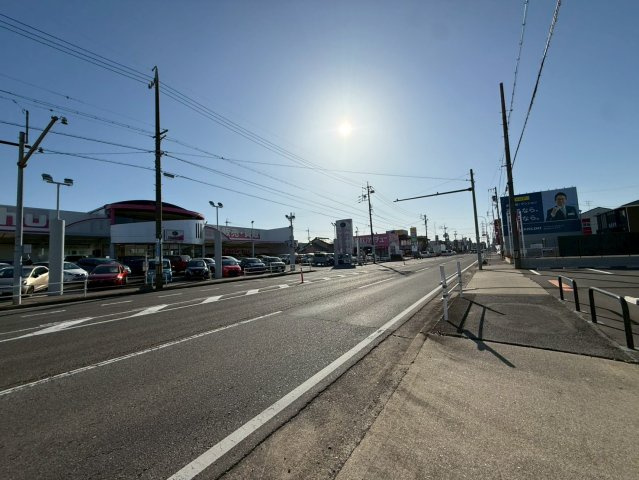 半田新居町貸店舗の周辺