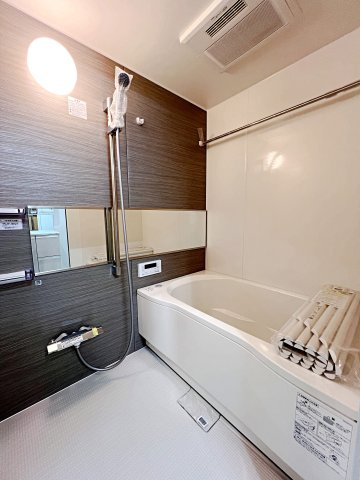 コープ野村戸塚長沼の浴室