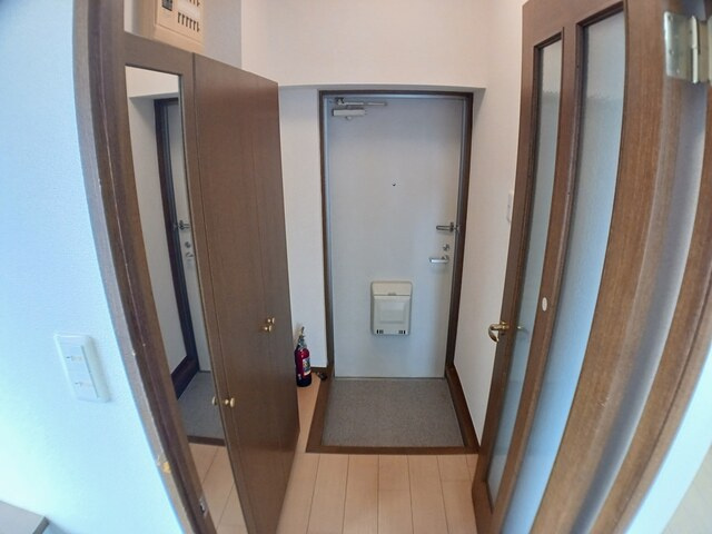 【玄関】