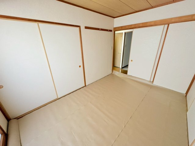 ハイツ本山の和室