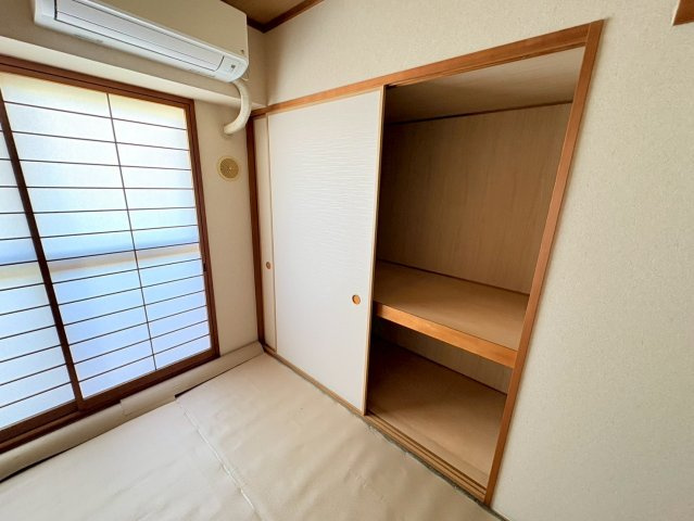 ハイツ本山の和室