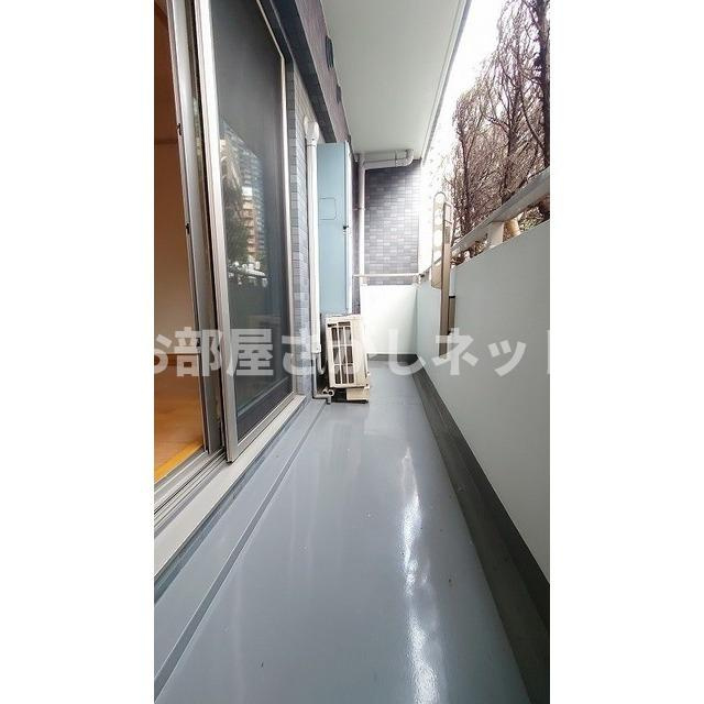 クオーレ西新宿のバルコニー