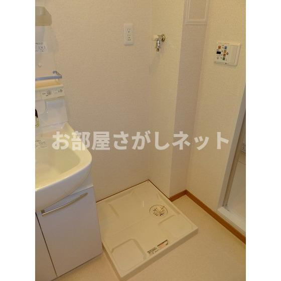 クオーレ西新宿のその他|室内洗濯機置場