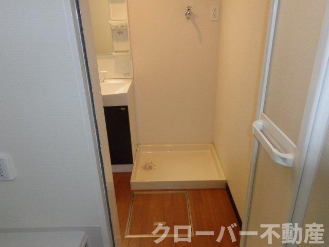 ヴァンルージュⅡのその他|洗濯機置場